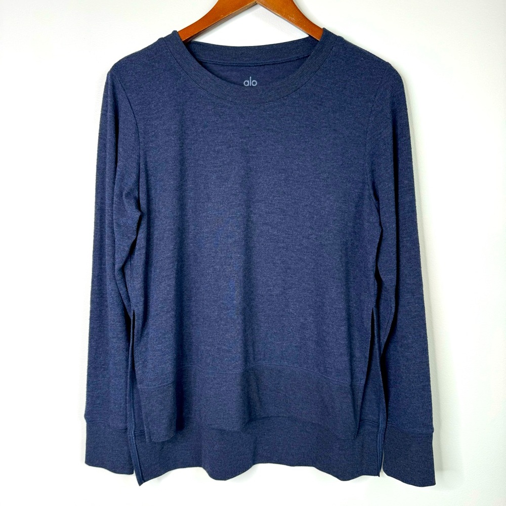ALO Yoga Dark Blue Heather Soft Long Sleeve Split Hem Top
